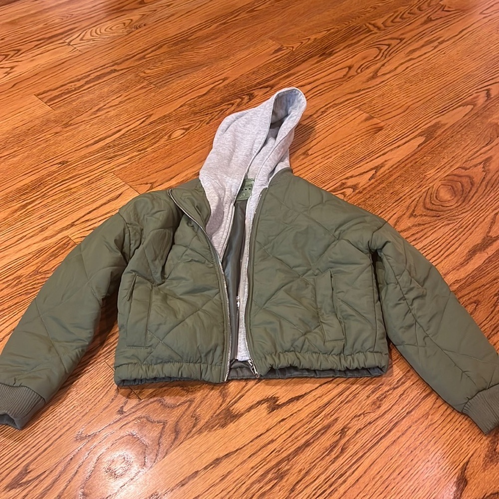 Blank NYC Girl’s Layered Army Green Hooded Puffer Size L